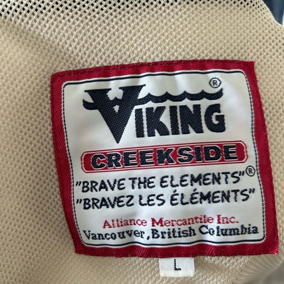 Viking Creek Side Windbreaker - Picture 2 of 2